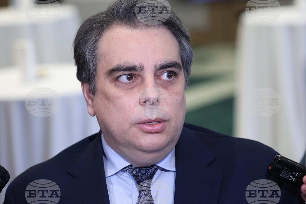 Асен Василев - брифинг