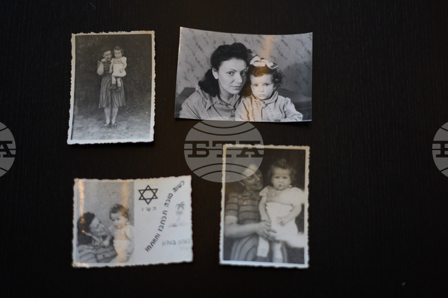 CORRECTION Israel Holocaust Remembrance Day