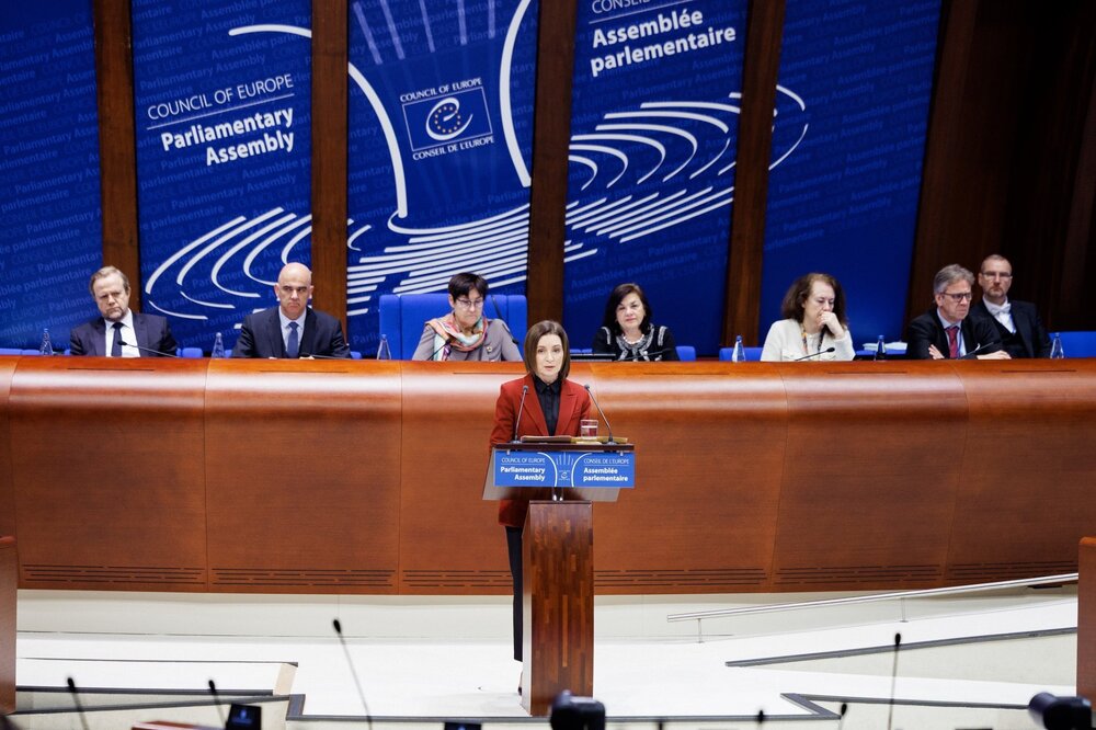 МОЛДПРЕС: Молдовският президент заяви, че Европа е изправена пред две войни - конвенционална и хибридна