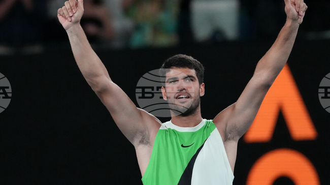 Карлос Алкарас ще играе за пръв път в полуфиналите на Откритото първенство на Австралия