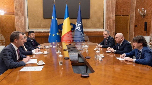 Румънският премиер Илие Боложан се срещна с представители на рейтинговата агенция Фич
