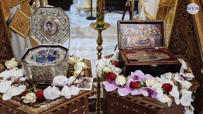 Идването на православните светини в Троянския манастир носи послание за мир, единство, братолюбие, каза епископ Василий