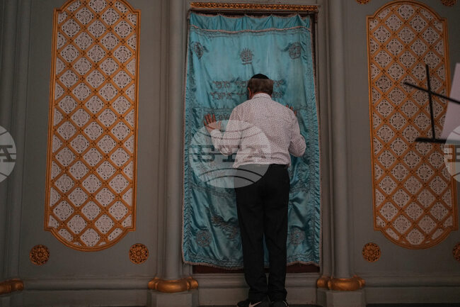 APTOPIX India Holocaust Remembrance Day