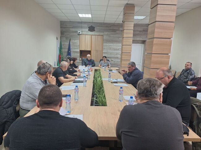 Община Угърчин ще кандидатства пред Фонд „Социална закрила“ за оборудване на Домашния социален патронаж, реши Общинският съвет