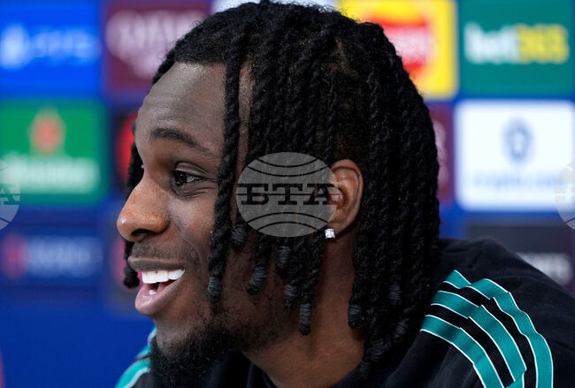 Загубата срещу Борнемут бе разочароваща, но всички в Ливърпул са фокусирани върху Шампионската лига, заяви Жереми Фримпонг 