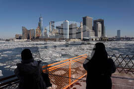 APTOPIX Winter Weather New York
