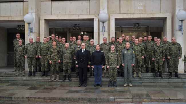 Министерство на отбраната: Интензивната съвместна подготовка със съюзниците и интегрирането на нови технологии са във фокуса на Анализа на подготовката на Сухопътните войски през 2025 г.