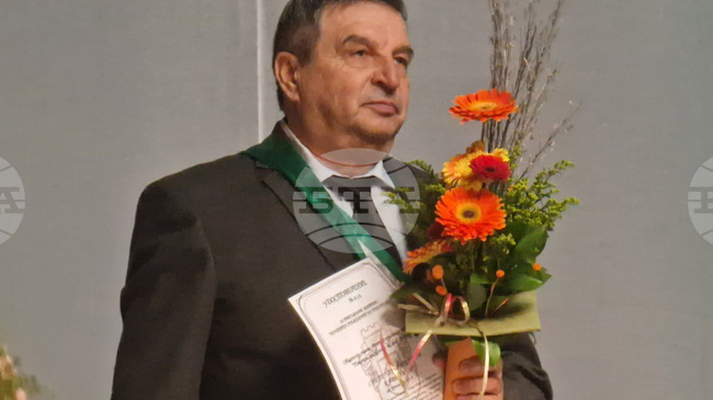 Успехът не зависи от мястото, а от развитието, отговорността и честния труд, заяви новият почетен гражданин на Разград Светлозар Караджов