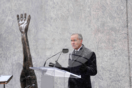 Canada Holocaust Remembrance Day