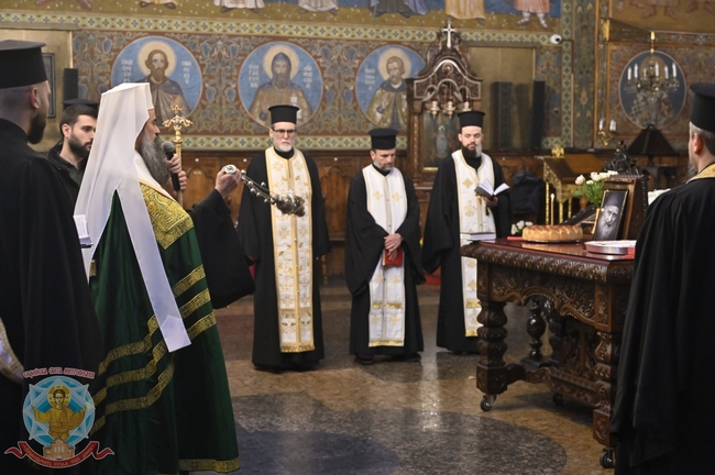 Софийска света митрополия: Панихида за 1 година от упокоението на схиархимандрит Амвросий