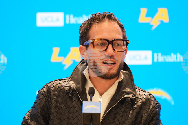 Chargers McDaniel Football