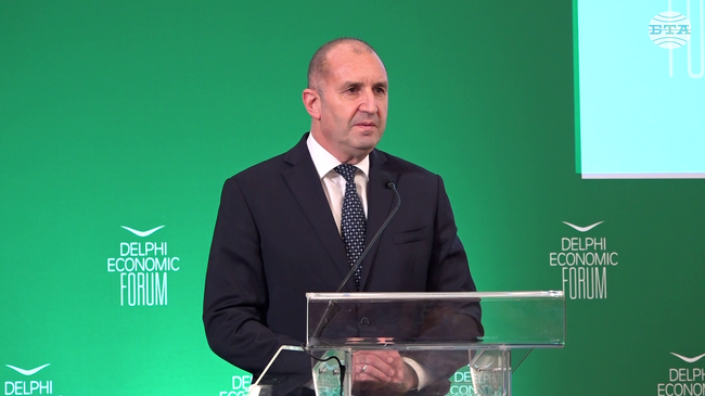 Европа се превърна в заложник на своята амбиция за морално лидерство в свят без правила, каза Румен Радев на Софийския икономически форум