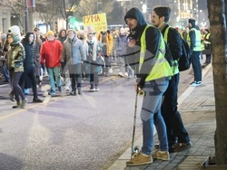 Сърбия - протестно шествие с искане за свикване на предсрочни парламентарни избори