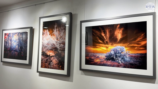 Варненският автор Константин Фиалковски представи в Казанлък изложбата с инфрачервена фотография „Инфраред АртАкт“