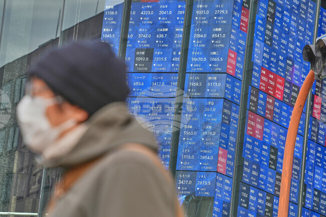 Пазарите в азиатско-тихоокеанския регион отчетоха скромни ръстове, Уолстрийт не намери единна посока 