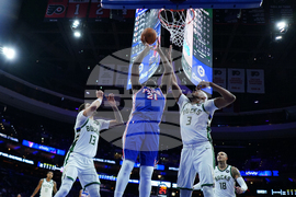 Bucks 76ers Basketball
