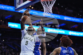 Bucks 76ers Basketball