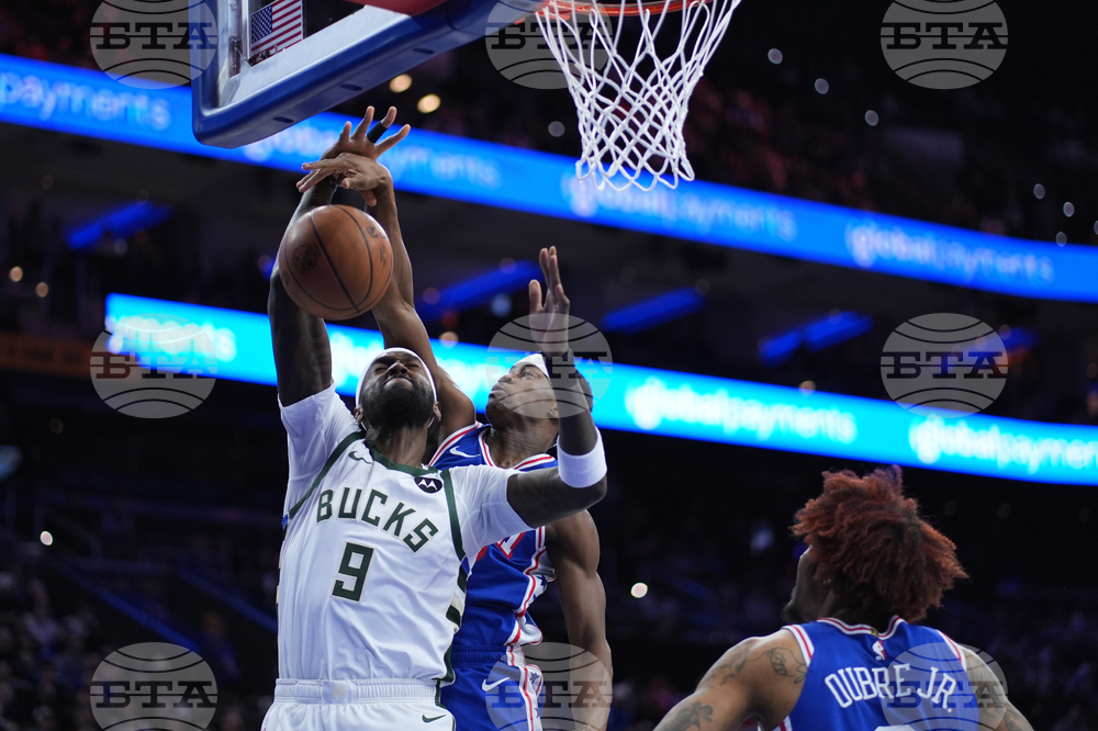 Bucks 76ers Basketball