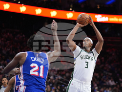 Bucks 76ers Basketball