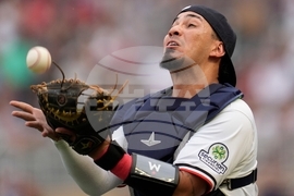 Mariners Twins Trade Baseball