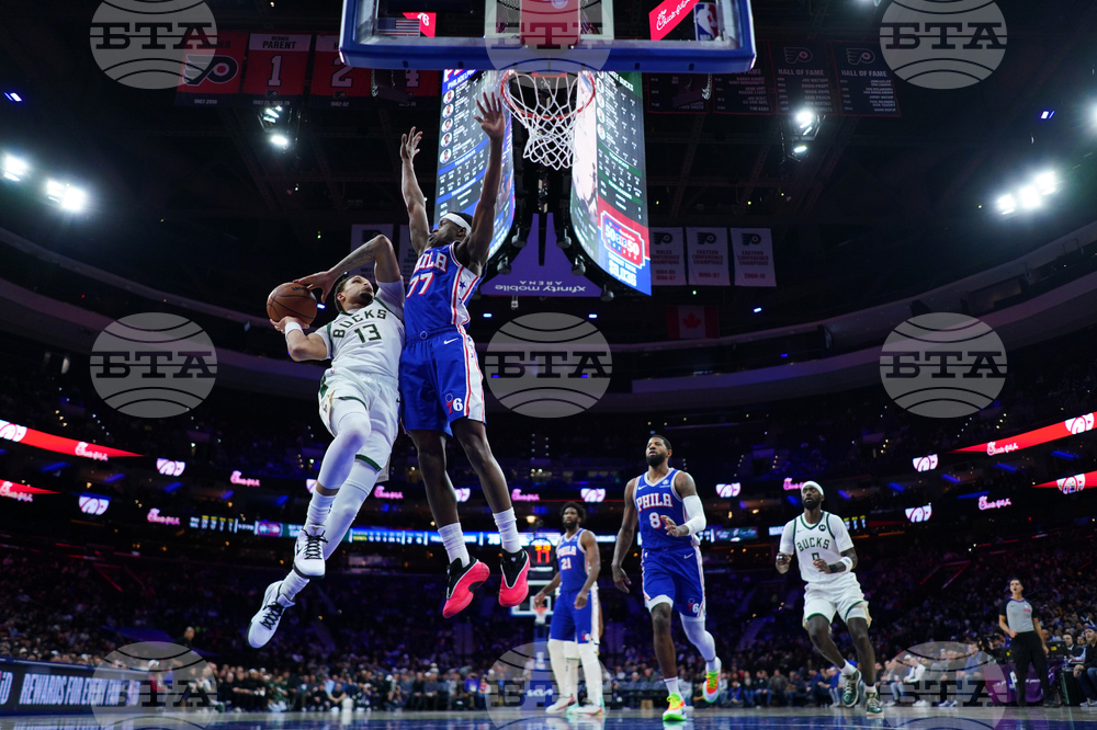 Bucks 76ers Basketball