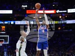 Bucks 76ers Basketball