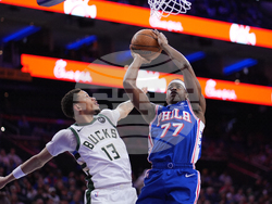 Bucks 76ers Basketball