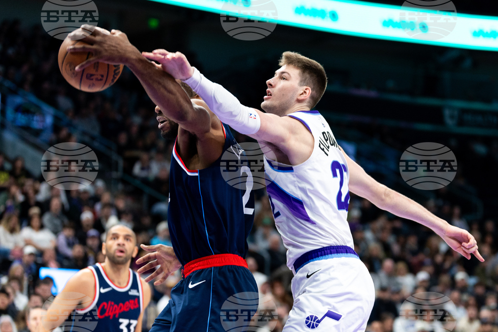 Clippers Jazz Basketball