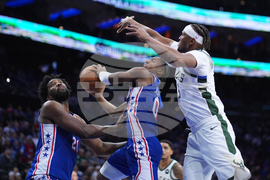 Bucks 76ers Basketball