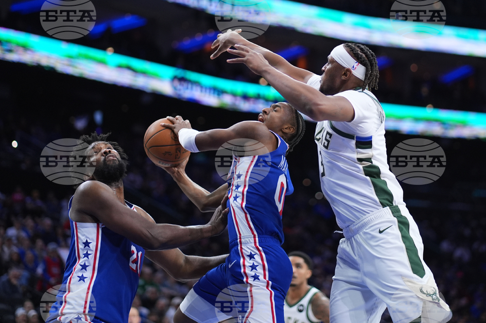 Bucks 76ers Basketball