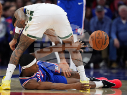 Bucks 76ers Basketball