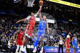 Pelicans Thunder Basketball