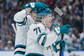 Sharks Canucks Hockey