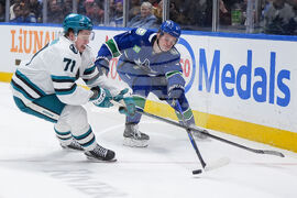 Sharks Canucks Hockey