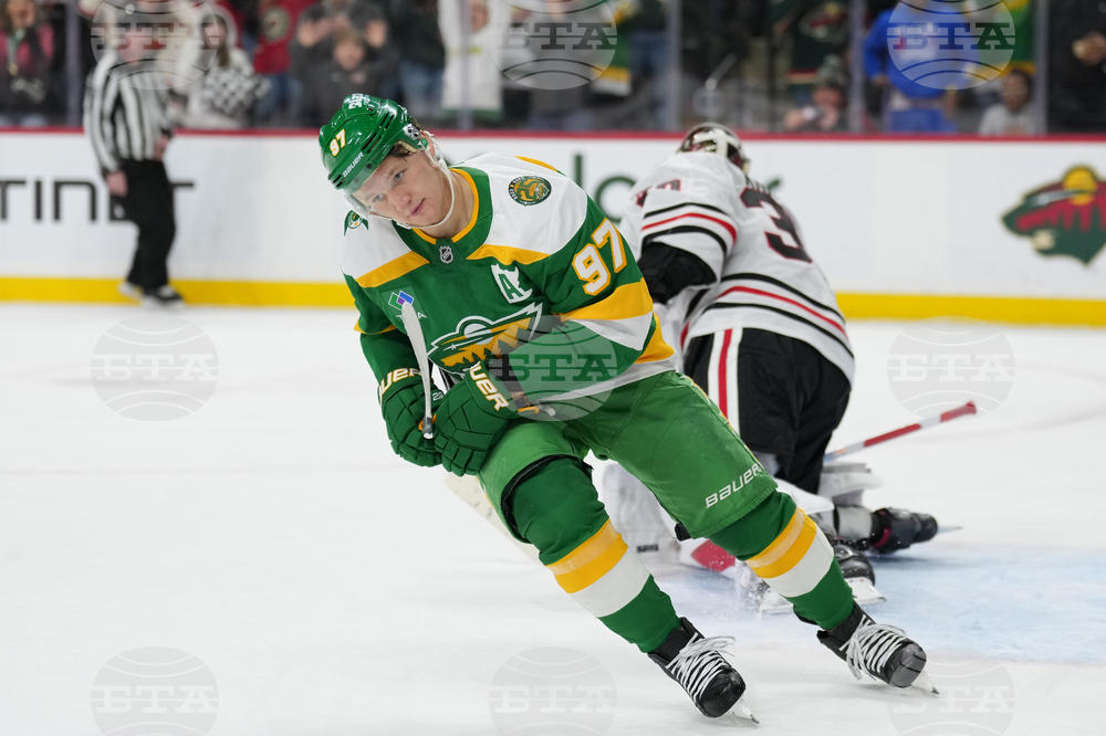 Blackhawks Wild Hockey