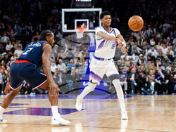 Clippers Jazz Basketball