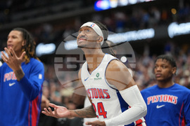 Pistons Nuggets Basketball
