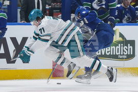 Sharks Canucks Hockey