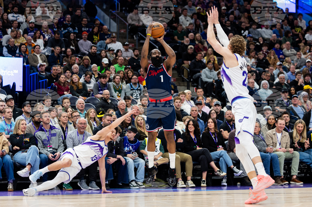 Clippers Jazz Basketball