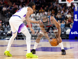 Clippers Jazz Basketball