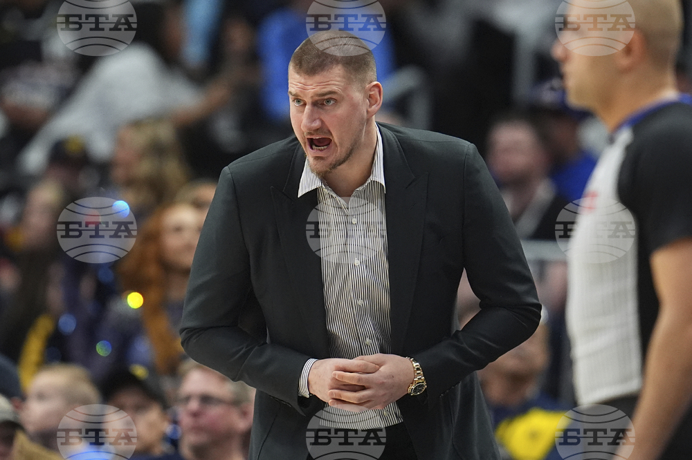 Pistons Nuggets Basketball