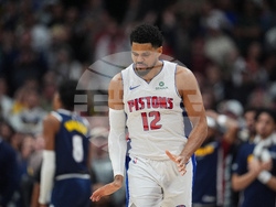 Pistons Nuggets Basketball