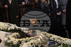 Благоевград - Митрополит Хризостом – Митрополит Серафим – делегация и светини - посрещане