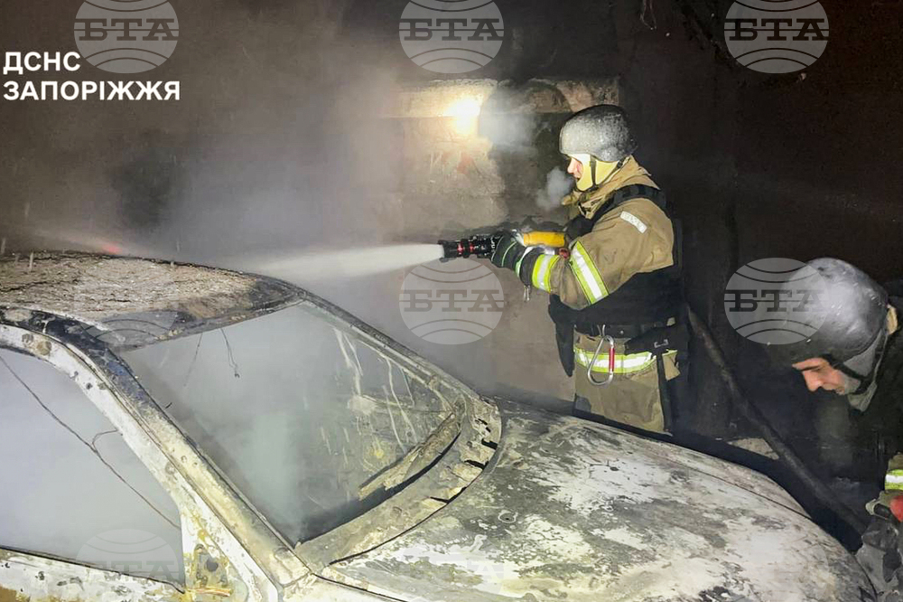 Трима души бяха убити при руски въздушни удари в Запорожка област в Украйна, положението в енергетиката остава най-тежко в Киев