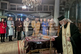 Разград - храм „Св. Николай Мирликийски Чудотворец” - литургия - Ден на Разград