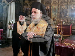 Разград - храм „Св. Николай Мирликийски Чудотворец” - литургия - Ден на Разград