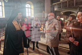 Разград - храм „Св. Николай Мирликийски Чудотворец” - литургия - Ден на Разград