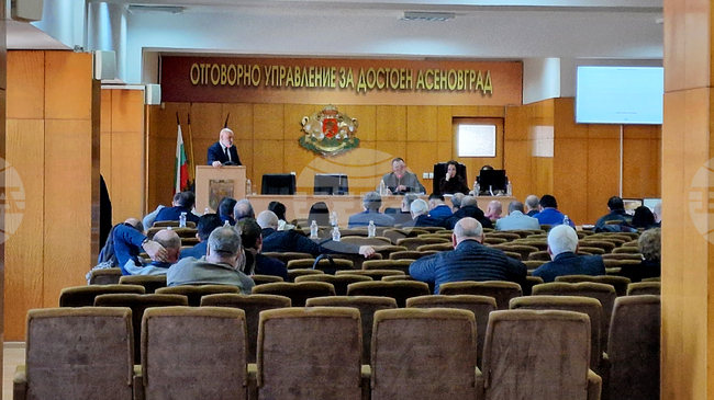 Общинският съвет в Асеновград отпусна близо 100 хил. евро за преместването на магистрален водопровод