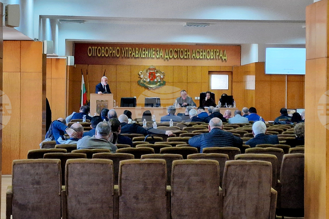 Общинският съвет в Асеновград отпусна близо 100 хил. евро за преместването на магистрален водопровод