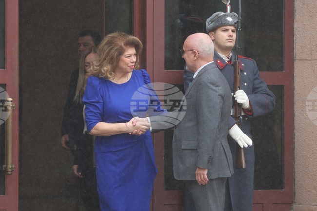 Президентство - Илияна Йотова - Димитър Радев - консултации